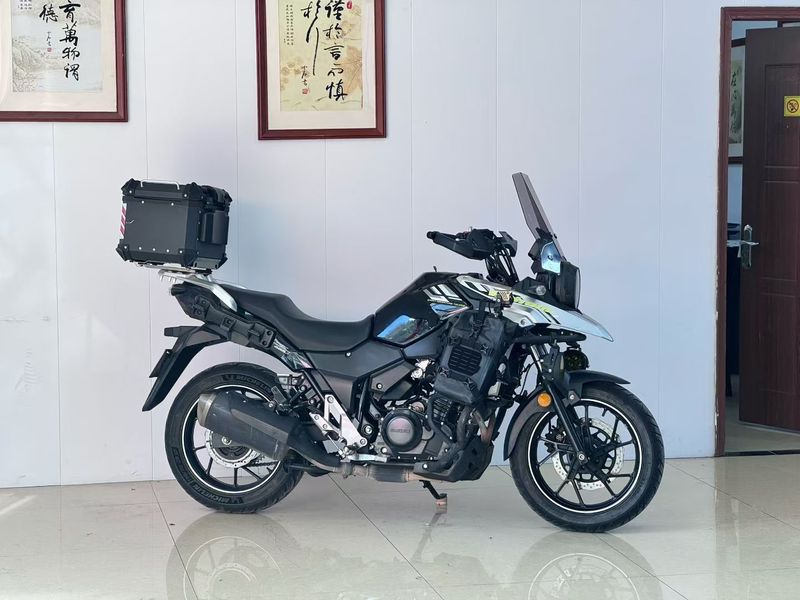 二手豪爵铃木DL250