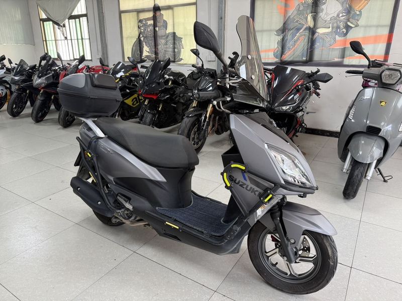 二手济南铃木UY125