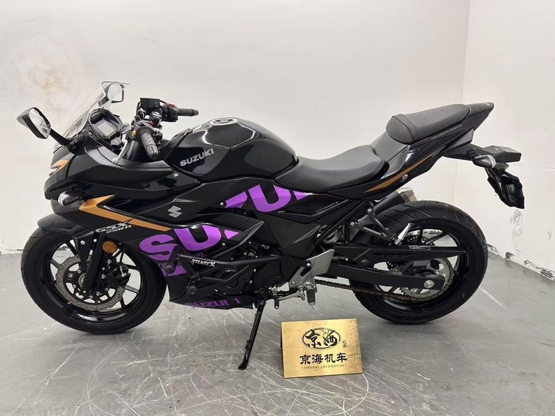 二手豪爵铃木GSX250R