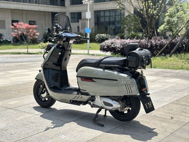二手维多利亚Sixties 250Si
