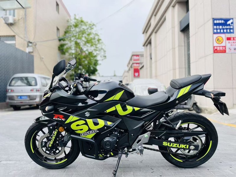 二手豪爵铃木GSX250R