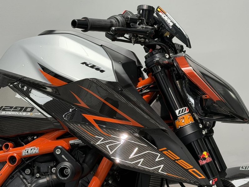 二手KTMR2R1290 Super Duke