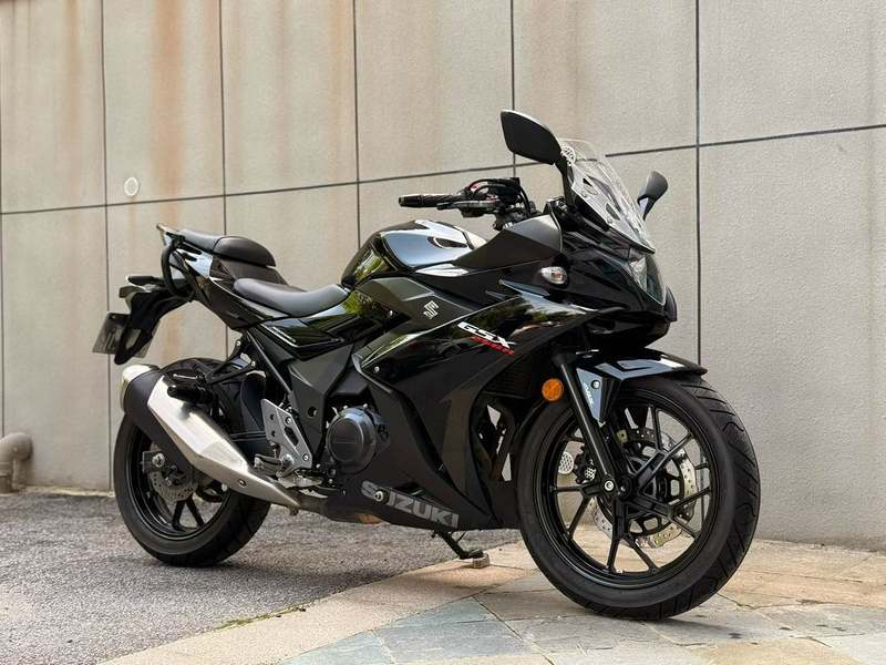 二手豪爵铃木GSX250R