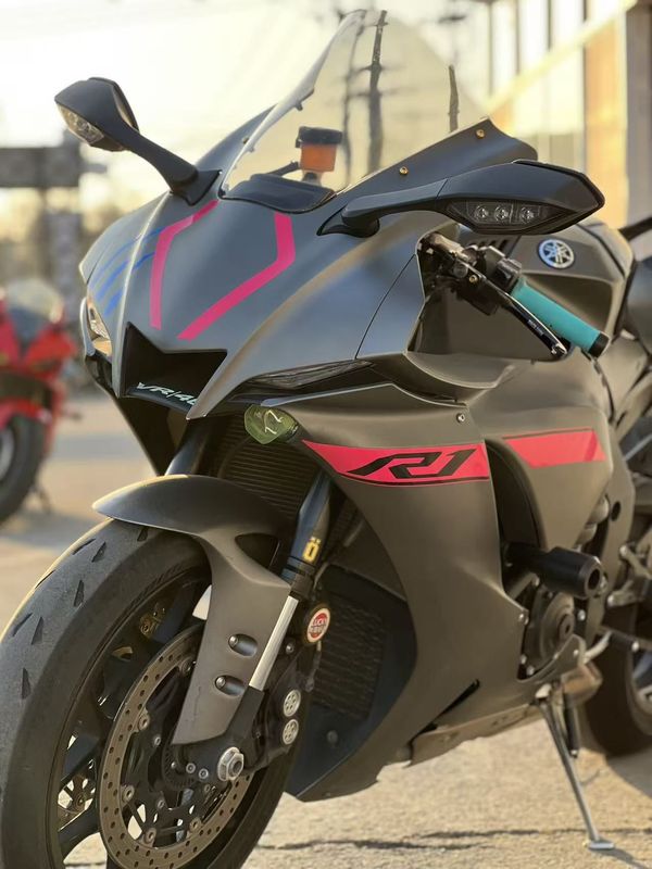 二手雅马哈YZF-R1