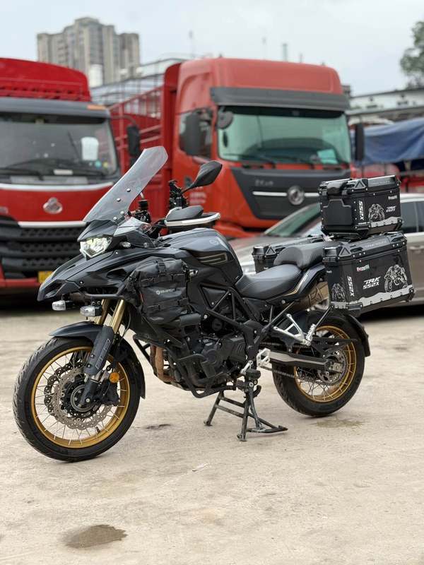 二手贝纳利TRK552