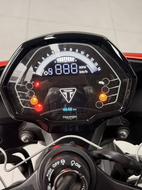 二手凯旋Street Triple 765