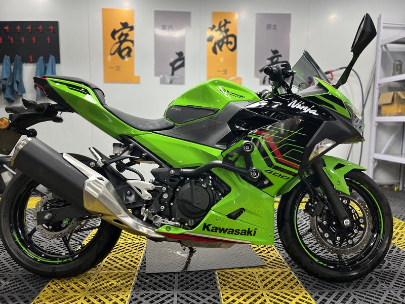 二手川崎Ninja 400