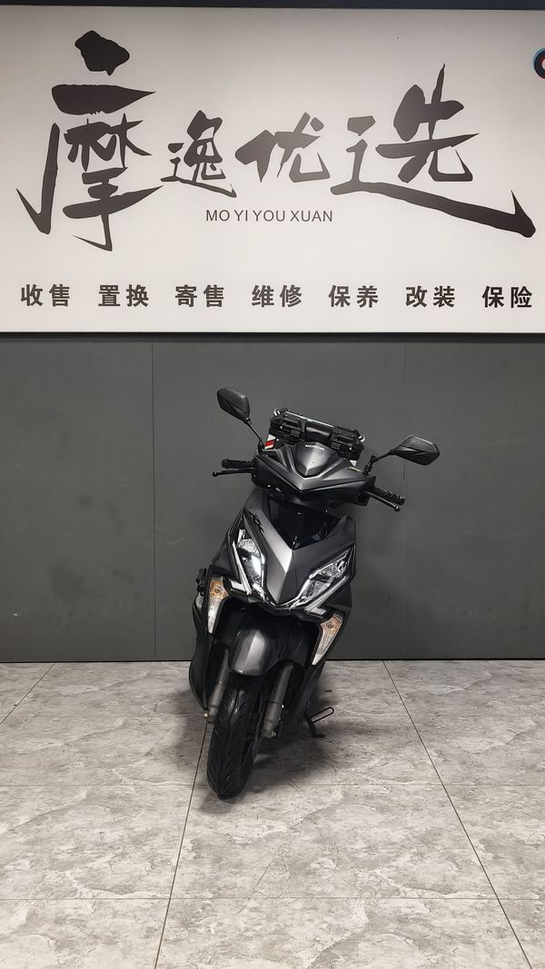 二手新大洲本田裂行 RX125Fi