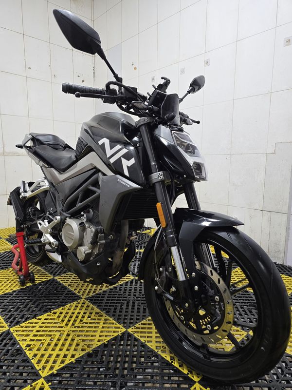 二手春风250NK