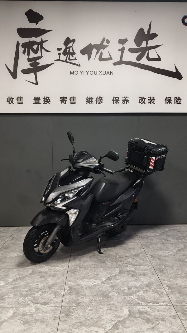 二手新大洲本田裂行 RX125Fi