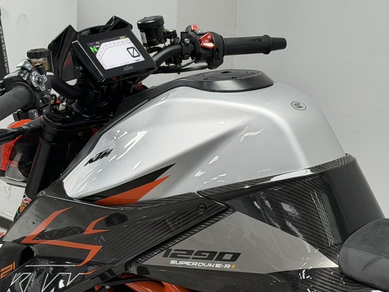 二手KTMR2R1290 Super Duke