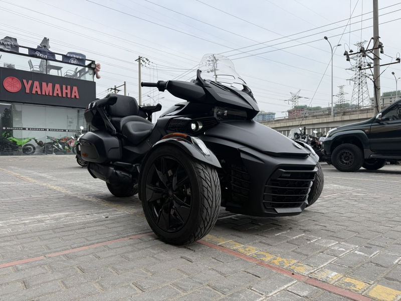 二手庞巴迪Spyder F3 