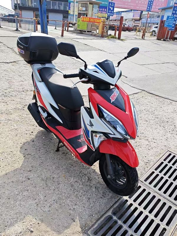 二手新大洲本田裂行 RX125Fi