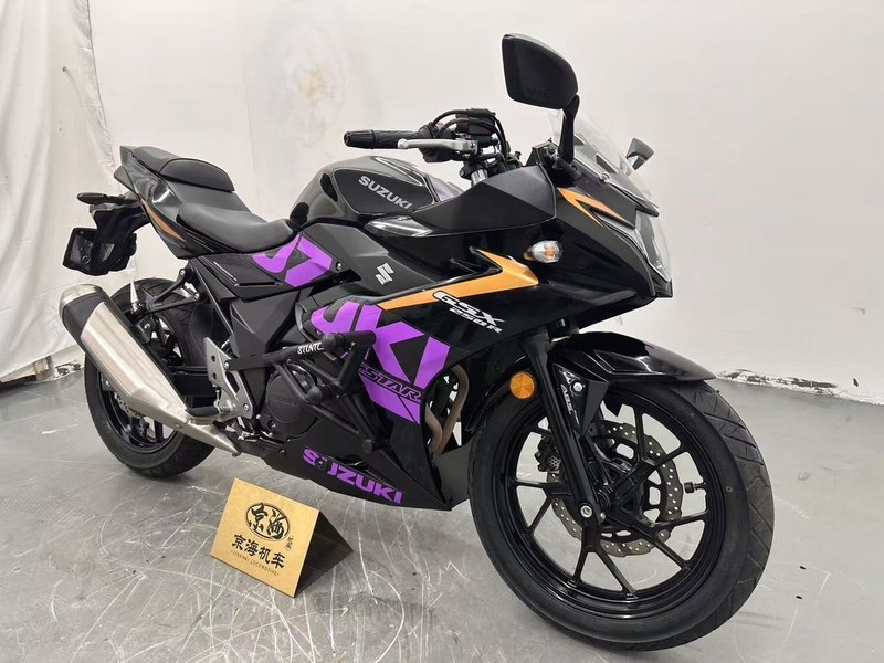 二手豪爵铃木GSX250R