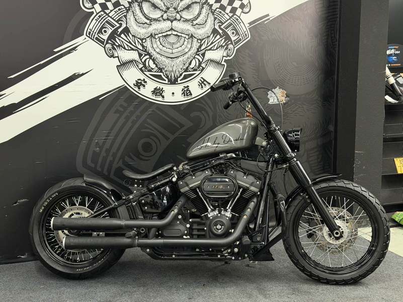 二手哈雷戴维森街霸 Street Bob