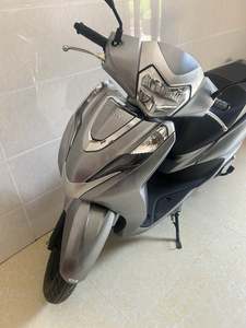 二手五羊本田Lead125