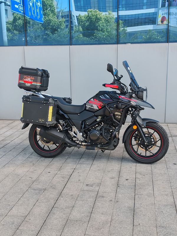 二手豪爵铃木DL250