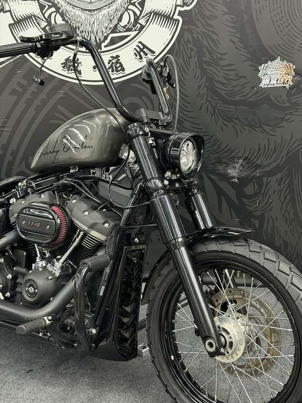 二手哈雷戴维森街霸 Street Bob