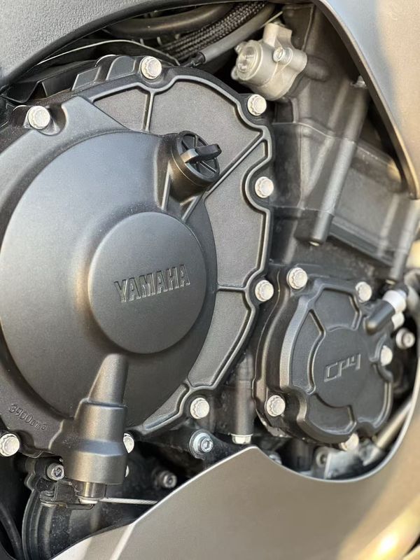 二手雅马哈YZF-R1