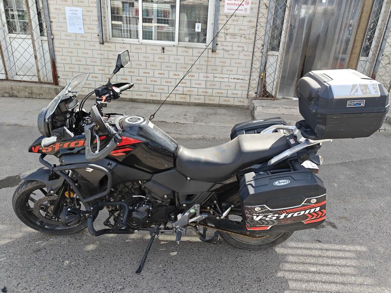 二手豪爵铃木DL250