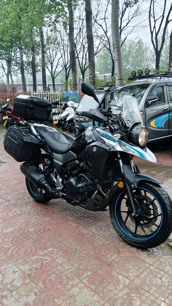 二手豪爵铃木DL250