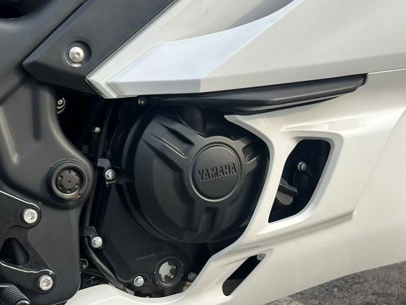 二手雅马哈YZF-R3