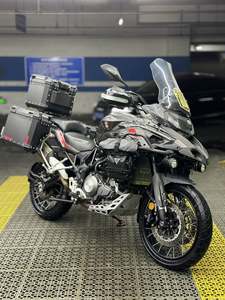 二手贝纳利金鹏 TRK502