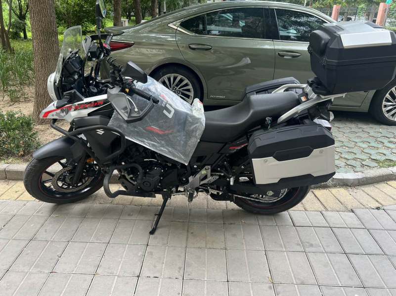 二手豪爵铃木DL250