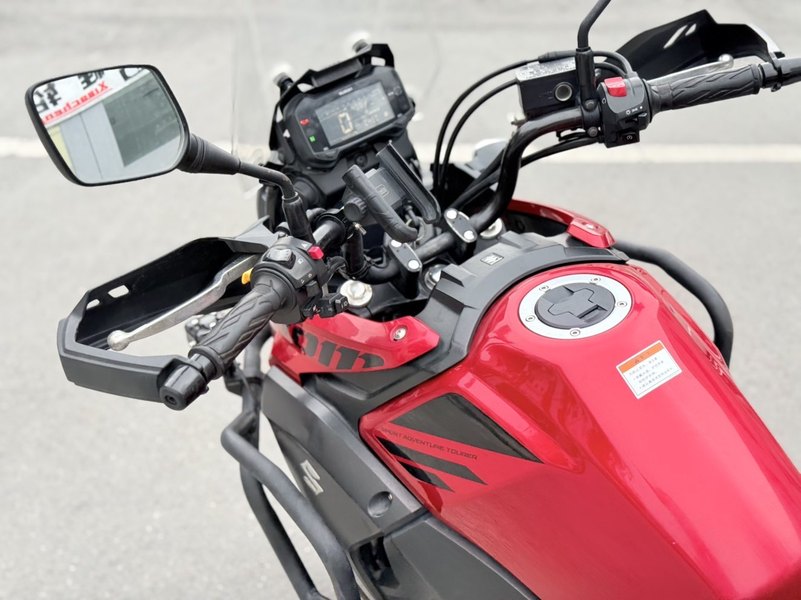 二手豪爵铃木DL250