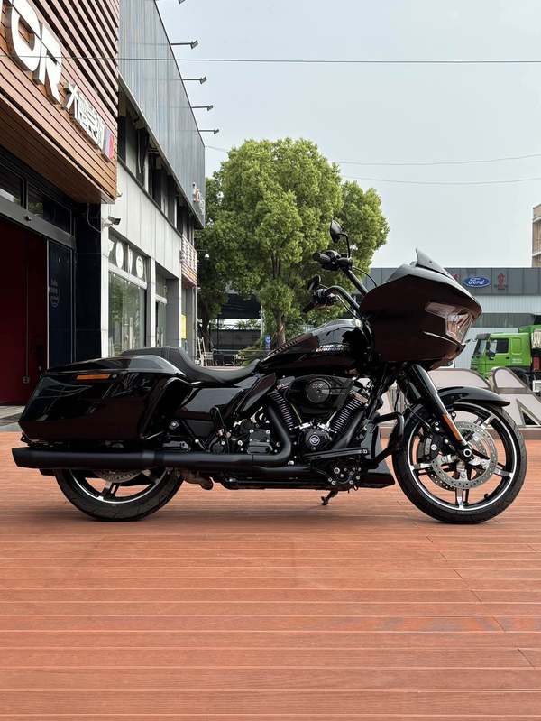 二手哈雷戴维森公路滑翔 Road Glide