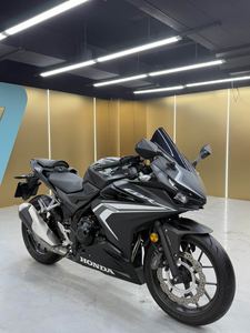 二手本田CBR400R