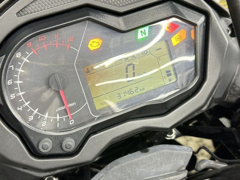 二手贝纳利金鹏 TRK502