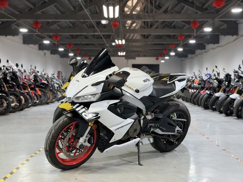 二手阿普利亚RS 660 