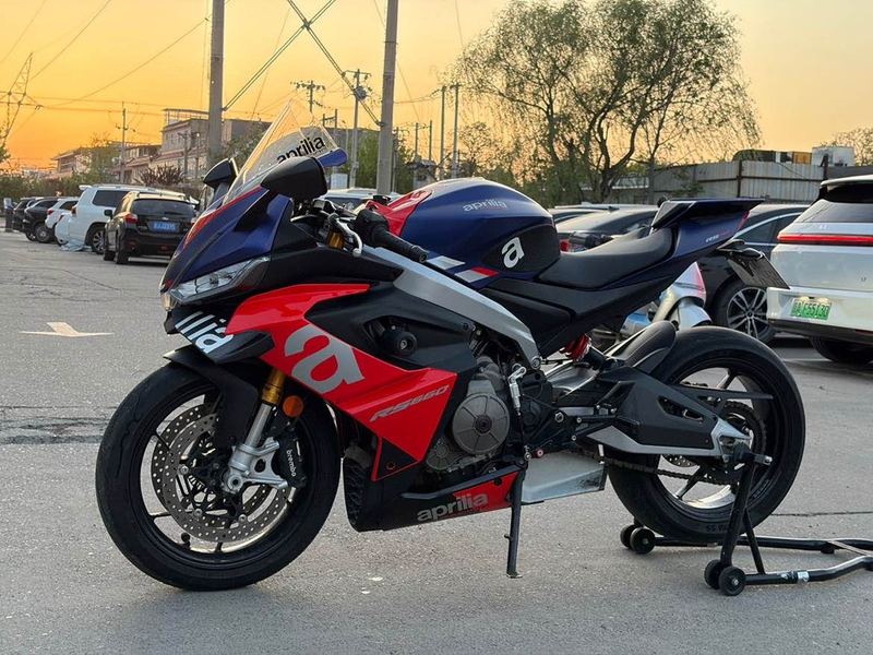二手阿普利亚RS 660 