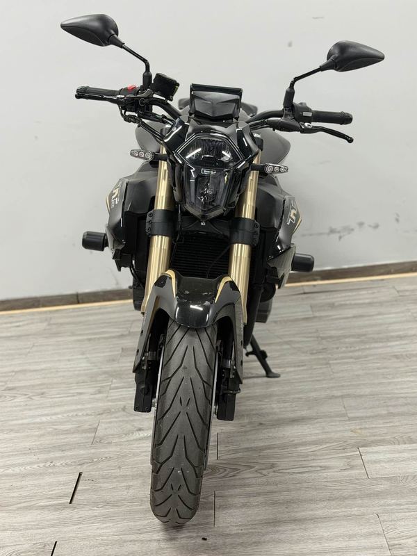 二手贝纳利TNT600i