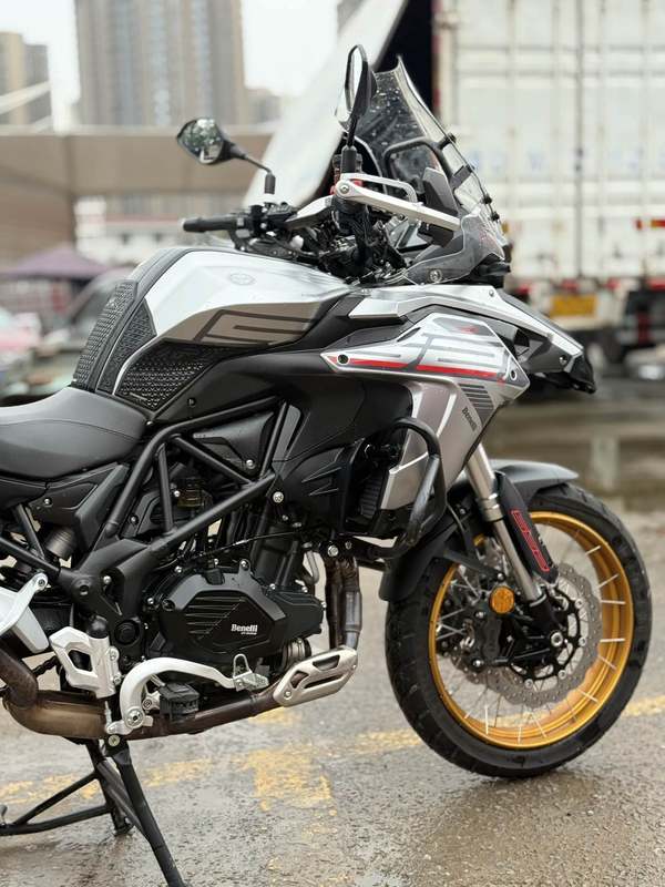 二手贝纳利TRK552