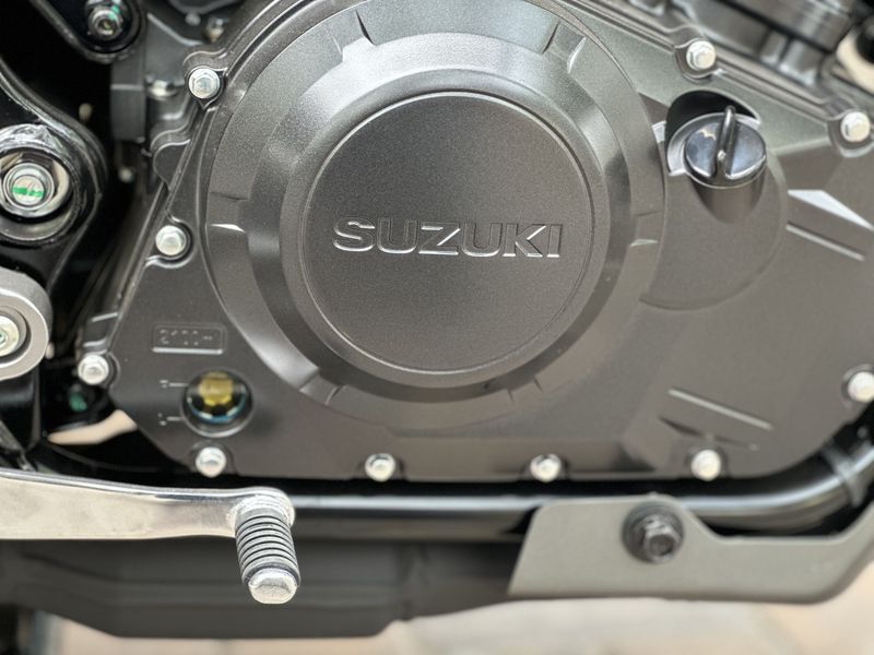 二手豪爵铃木DL250