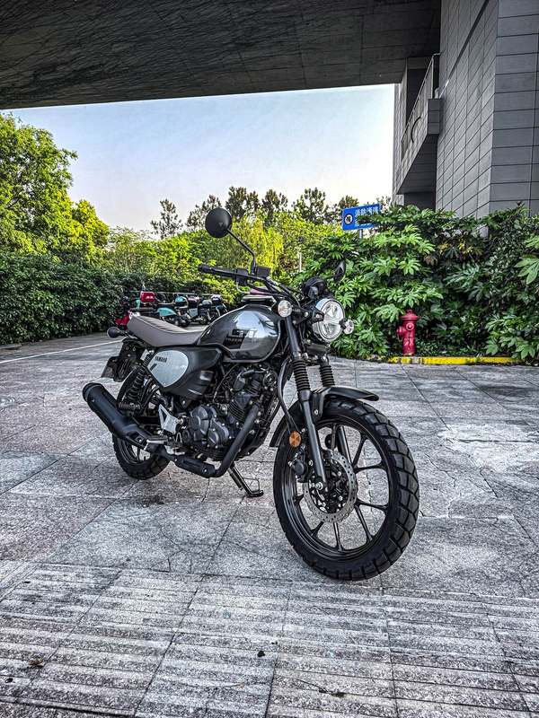 二手建设雅马哈GT150 Fazer