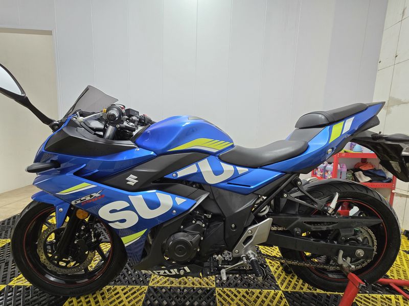 二手豪爵铃木GSX250R