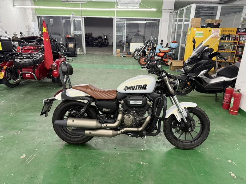 二手QJMOTOR闪300