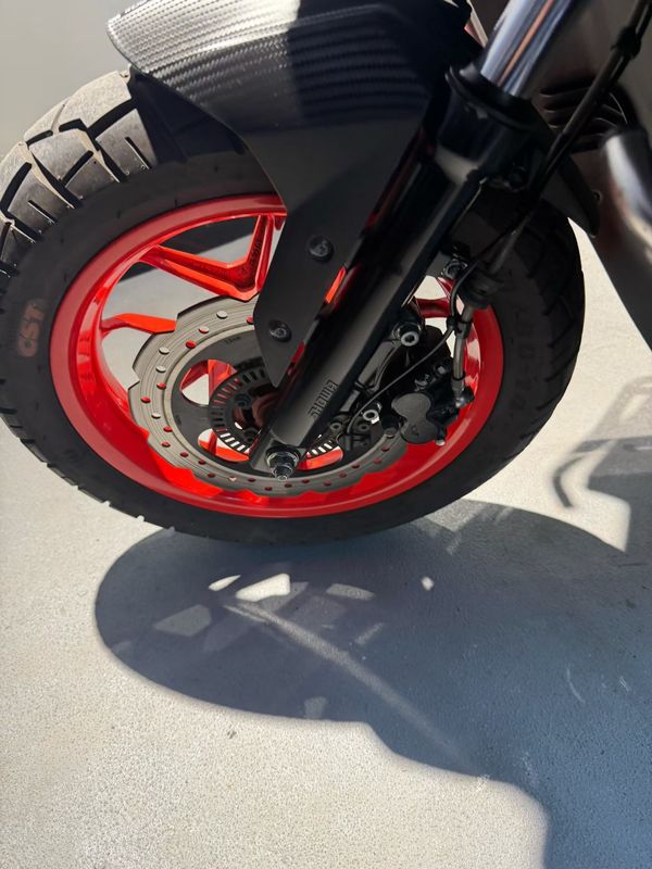 二手阿普利亚SR GT 200