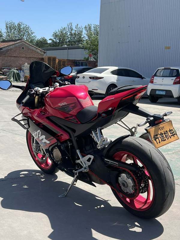 二手张雪机车500RR