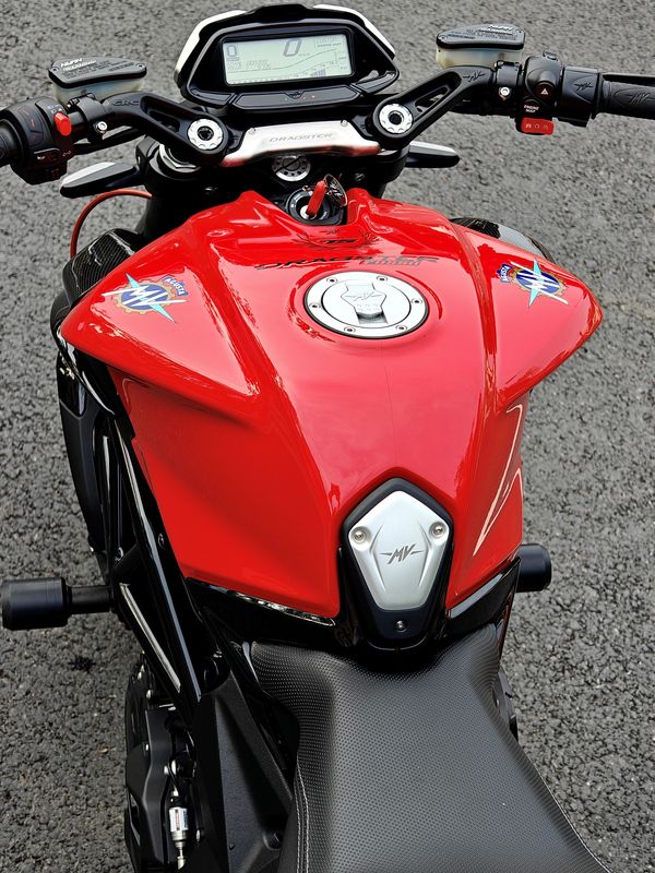 二手奥古斯塔Dragster 800