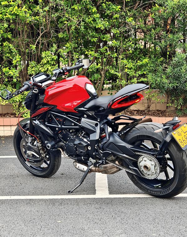 二手奥古斯塔Dragster 800