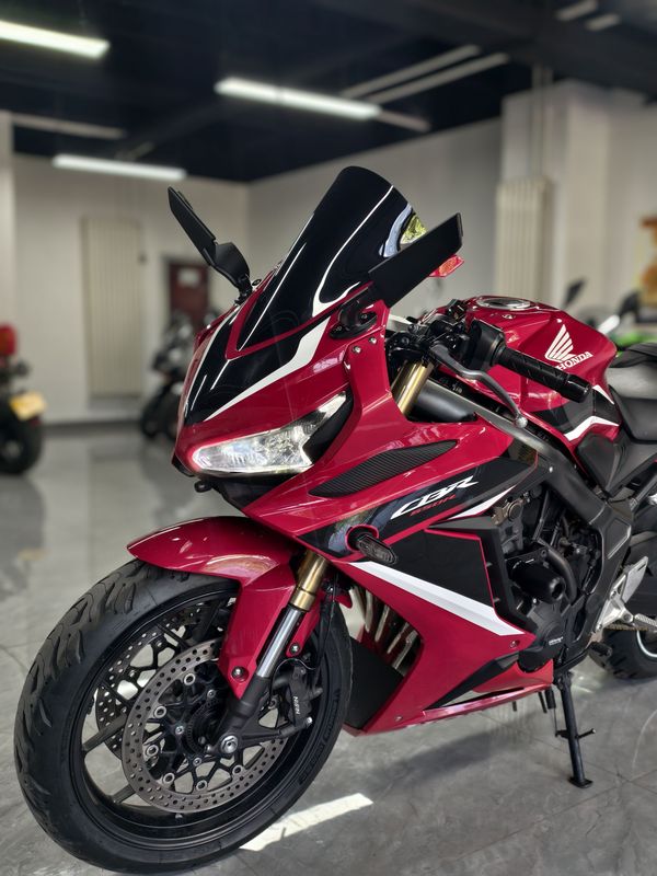 二手本田CBR650R