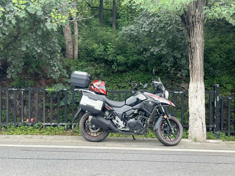 二手豪爵铃木DL250