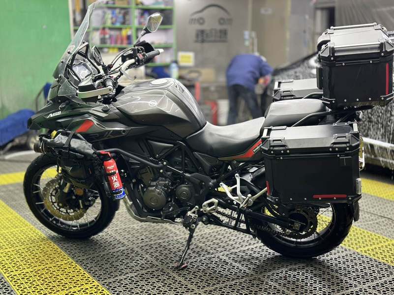 二手贝纳利金鹏 TRK502