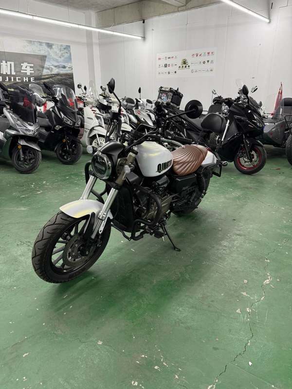 二手QJMOTOR闪300