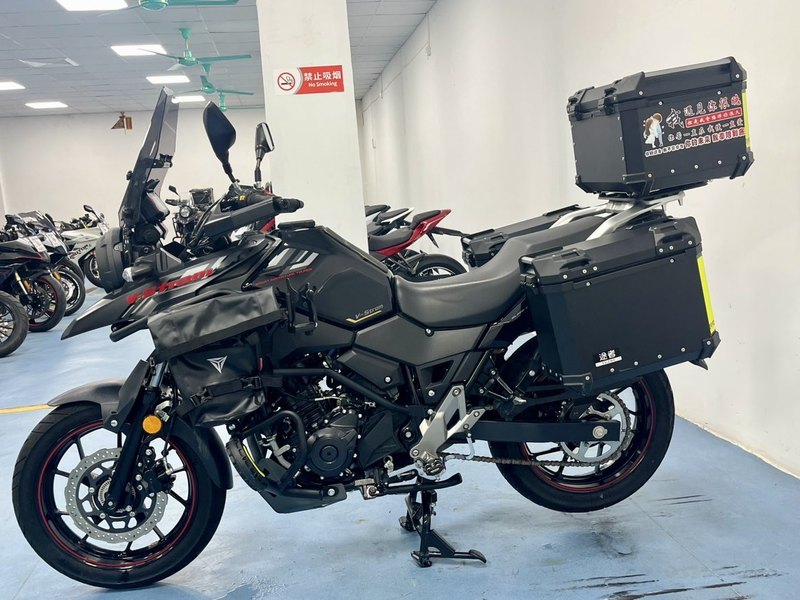 二手豪爵铃木DL250