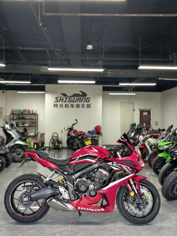 二手本田CBR650R